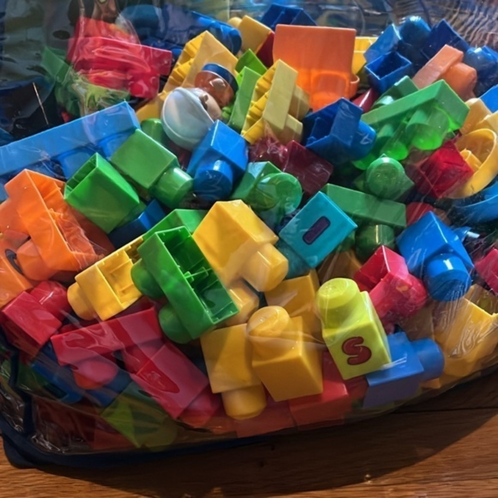 Huge MEGA BLOKS blocks bundle 250+ pieces different colors shapes and sizes.